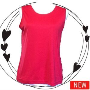 New red tank top